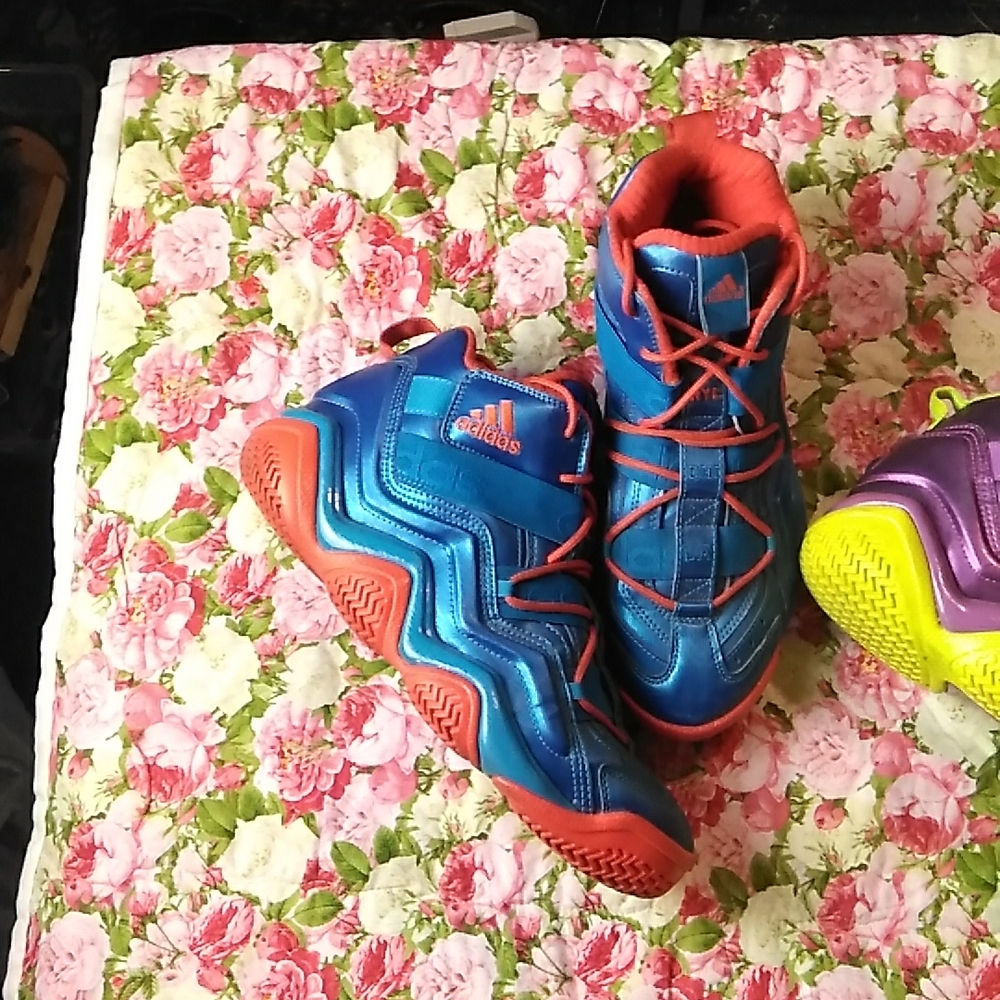Adidas  city pack Kobe crazy 8